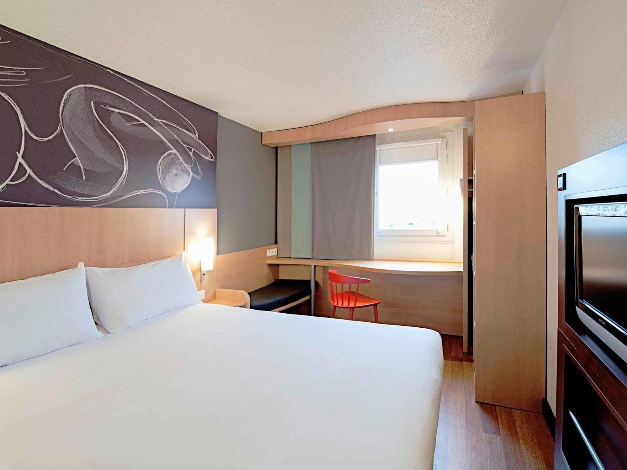 B&B Hotel Boulogne-Sur-Mer Centre Les Ports Exteriör bild