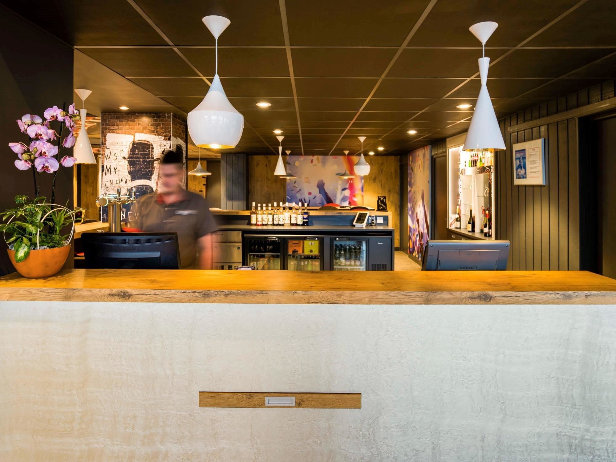 B&B Hotel Boulogne-Sur-Mer Centre Les Ports Exteriör bild